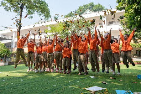 Giáo dục cảm xúc xã hội (Social Emotional Learning -SEL)