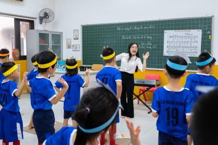 May Academy tuyển dụng Giáo viên Âm nhạc cấp Tiểu học