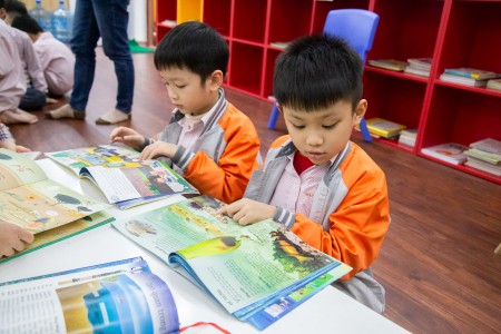 Tầm quan trọng của việc đọc sách trong việc nuôi dưỡng một người học chủ động